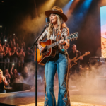 Lainey Wilson: Biography, Career, Style & Rise to Fame